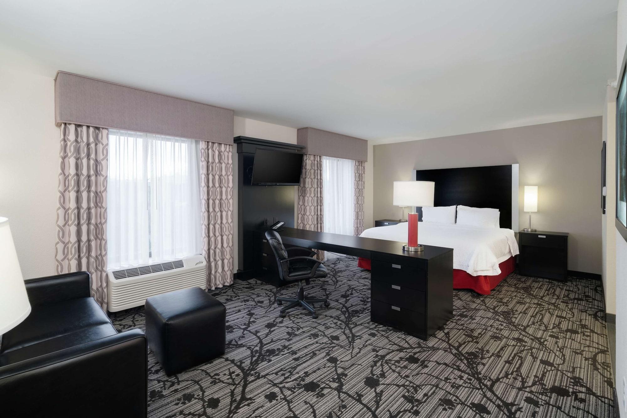 Hampton Inn And Suites Roanoke Airport/Valley View Mall Eksteriør billede