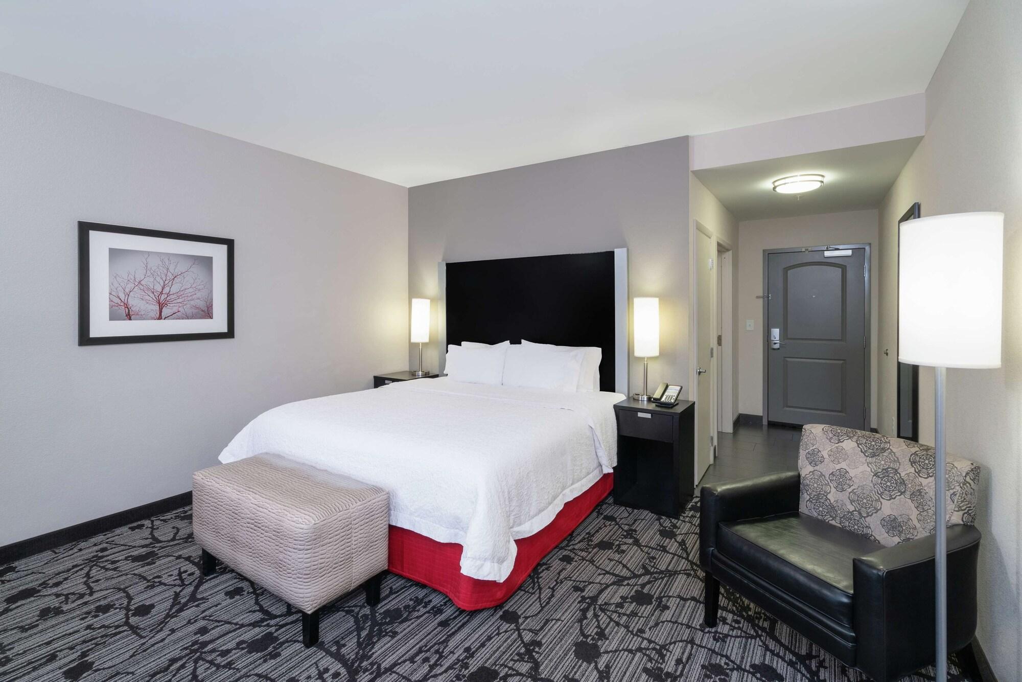 Hampton Inn And Suites Roanoke Airport/Valley View Mall Eksteriør billede
