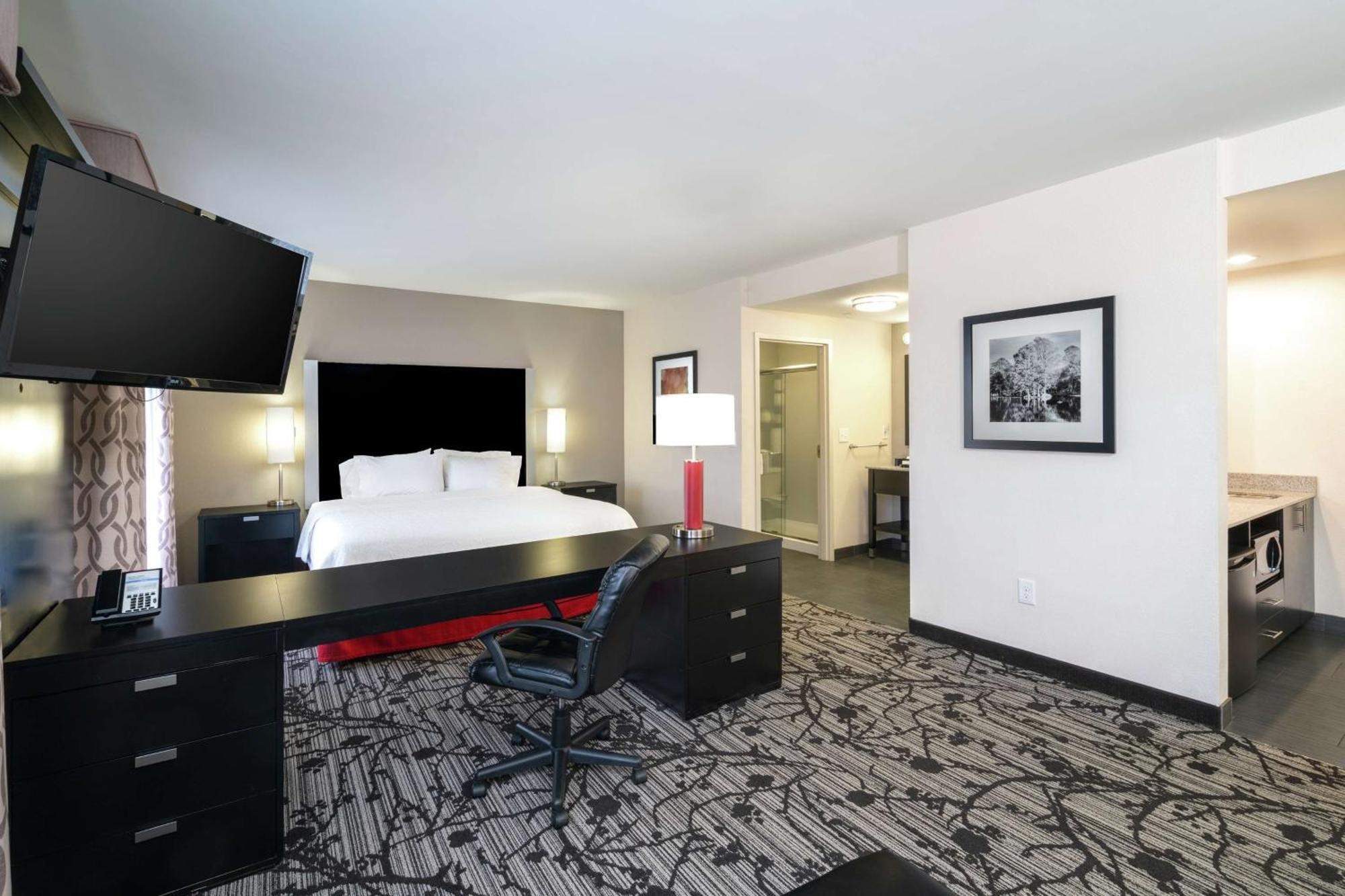Hampton Inn And Suites Roanoke Airport/Valley View Mall Eksteriør billede