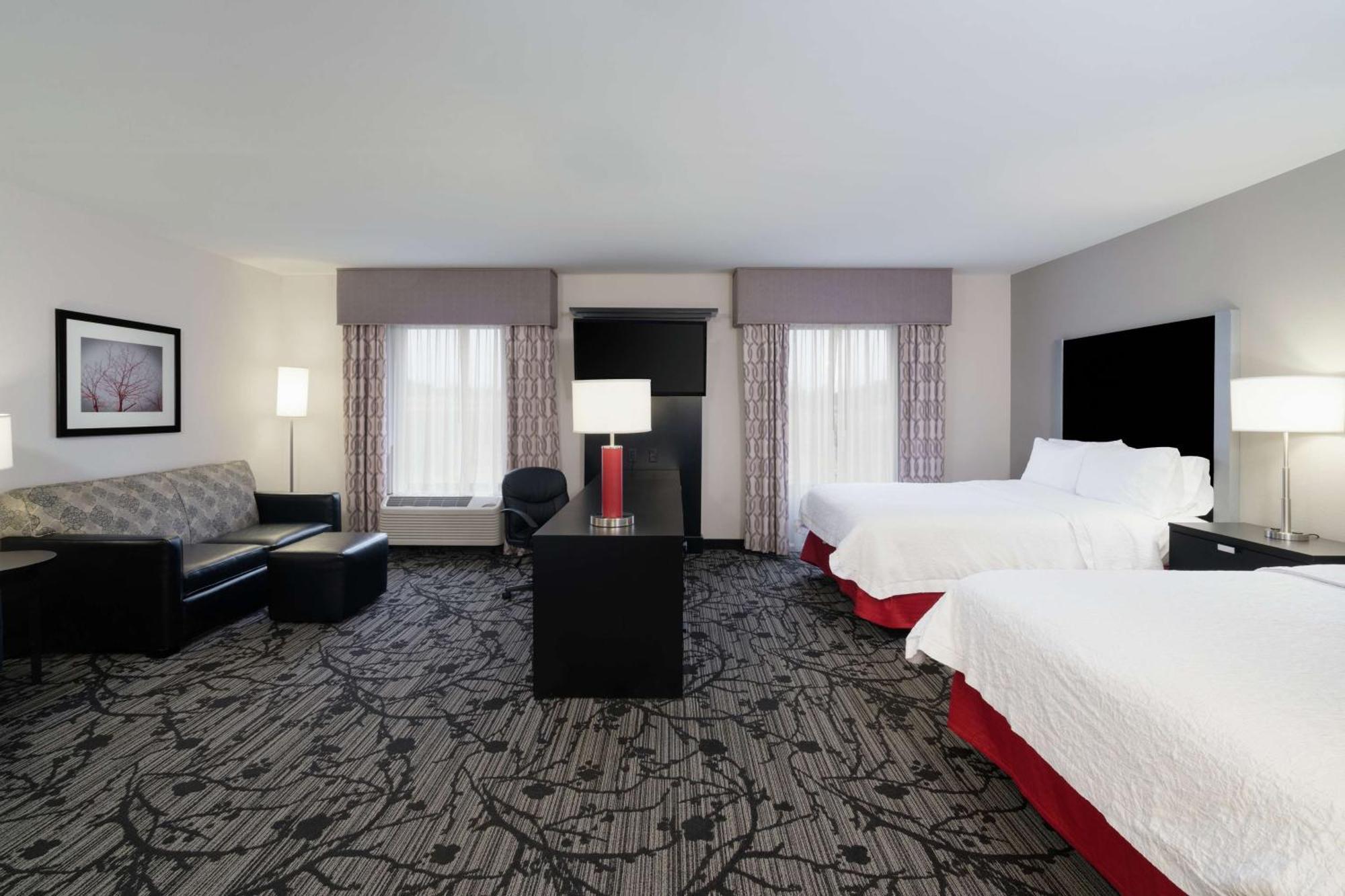 Hampton Inn And Suites Roanoke Airport/Valley View Mall Eksteriør billede