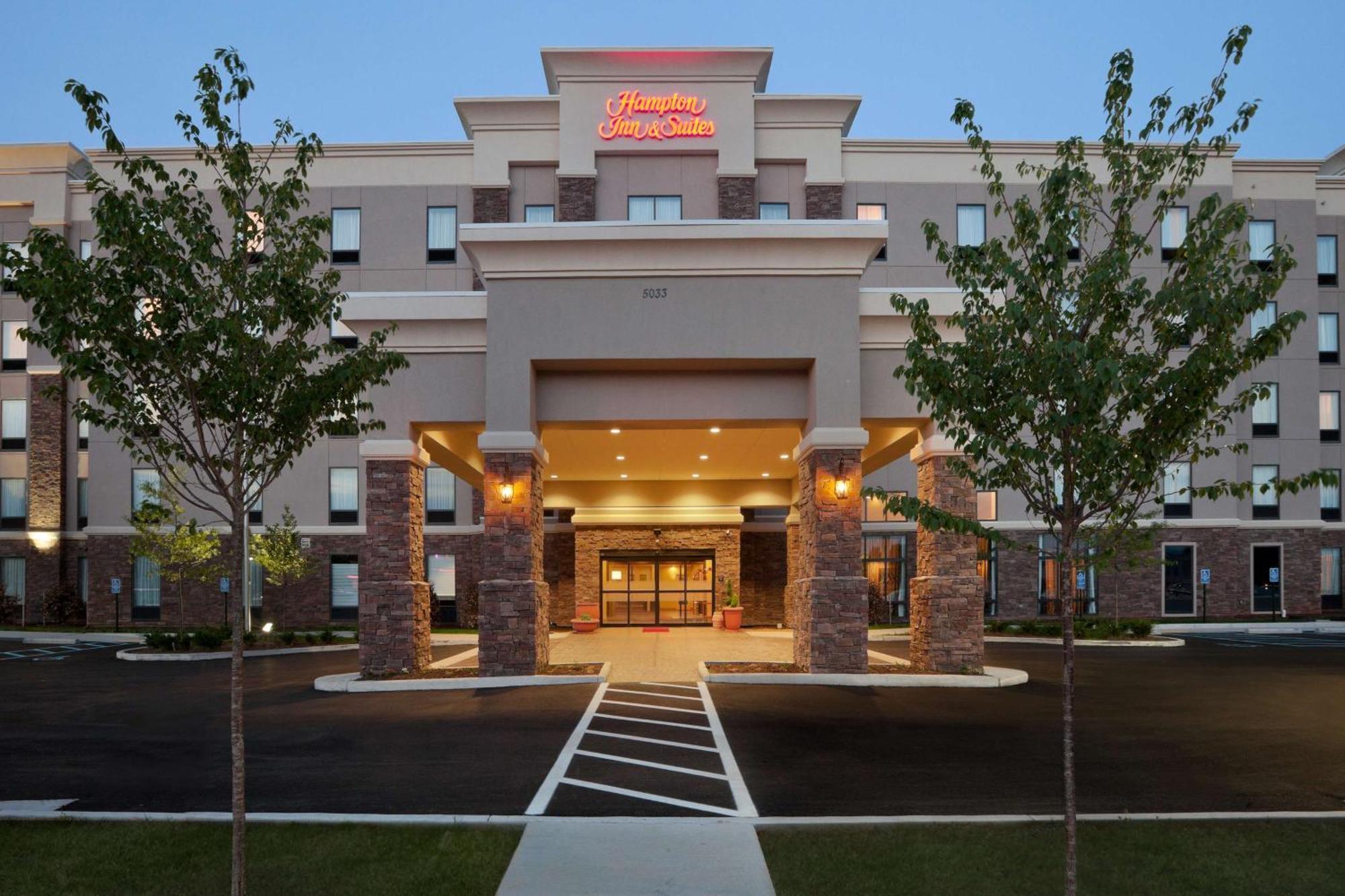 Hampton Inn And Suites Roanoke Airport/Valley View Mall Eksteriør billede